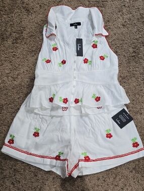 Lulu's White Embroidered Red Flower  2 Piece Set